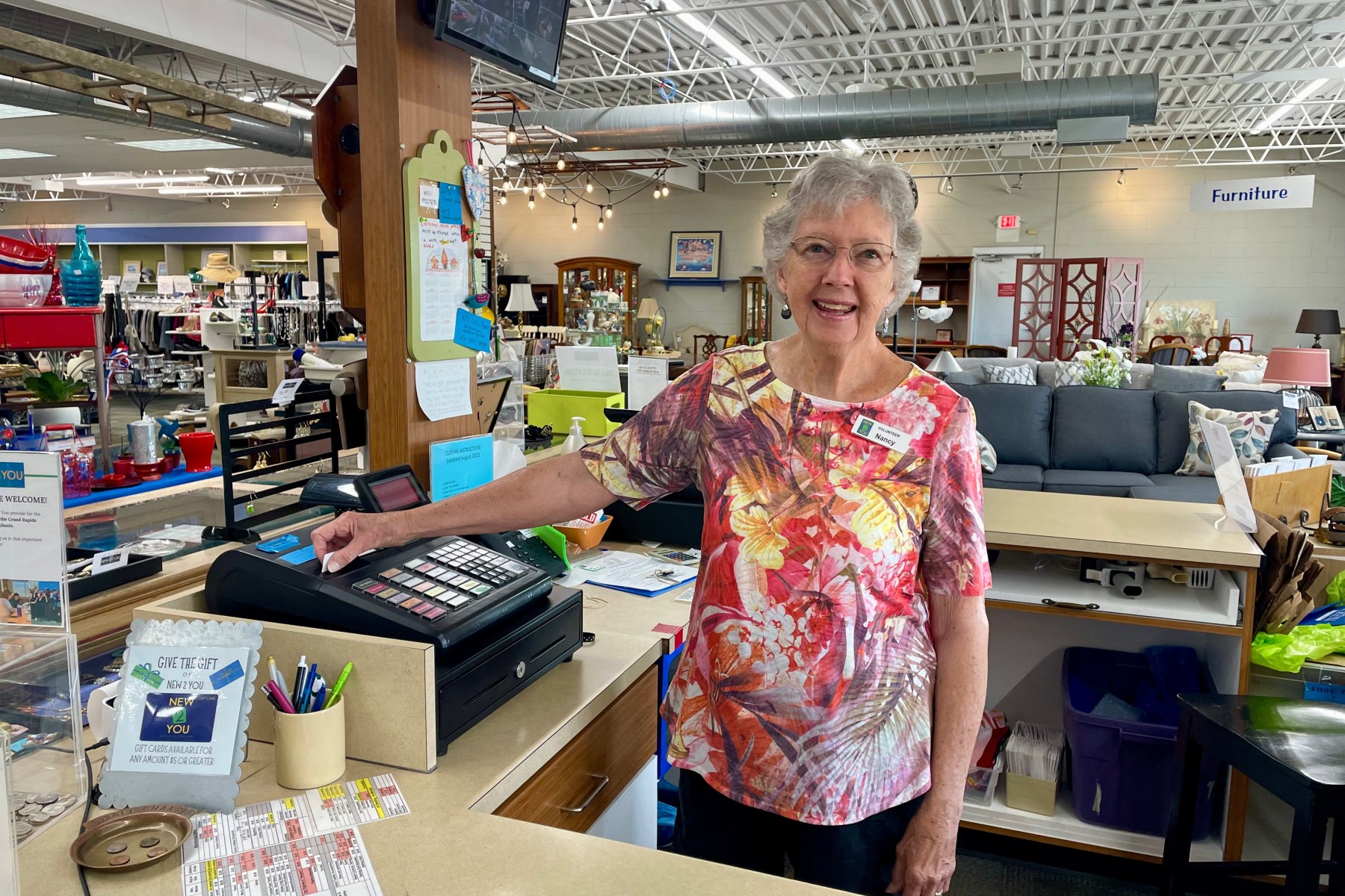 Volunteer at New 2 You in Grand Rapids