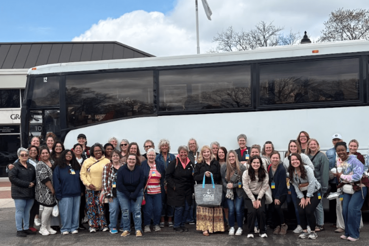 Ladies Chartered Thrifting Bus Trip visits New 2 You in Grand Rapids